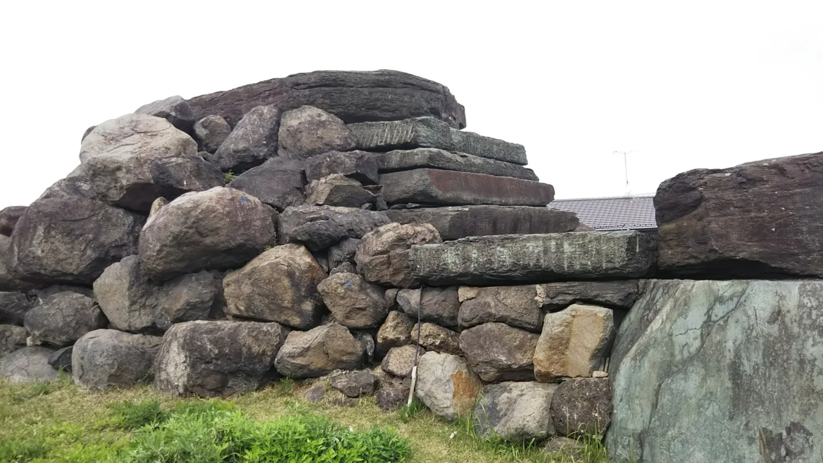 八幡山古墳