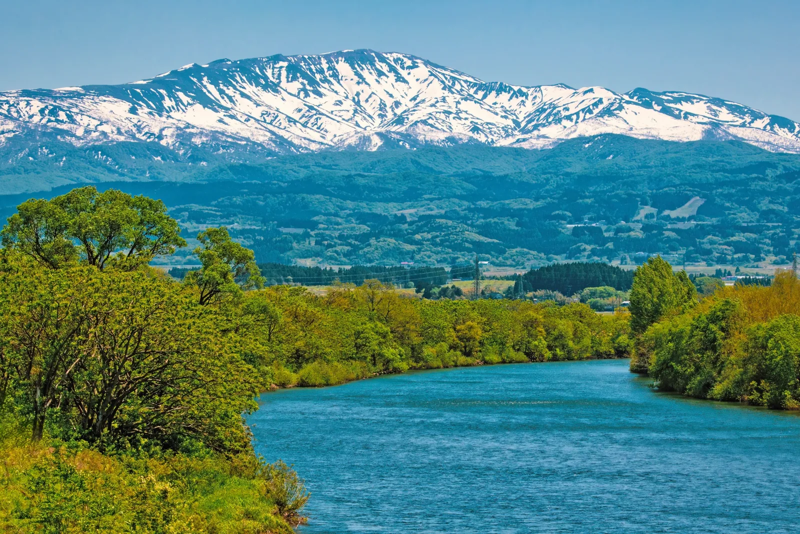 月山