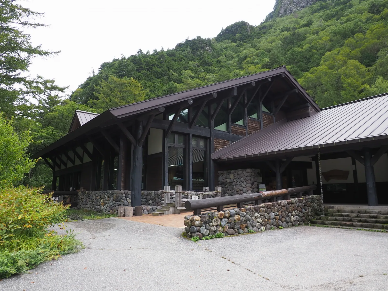 上高地ビジターセンター
