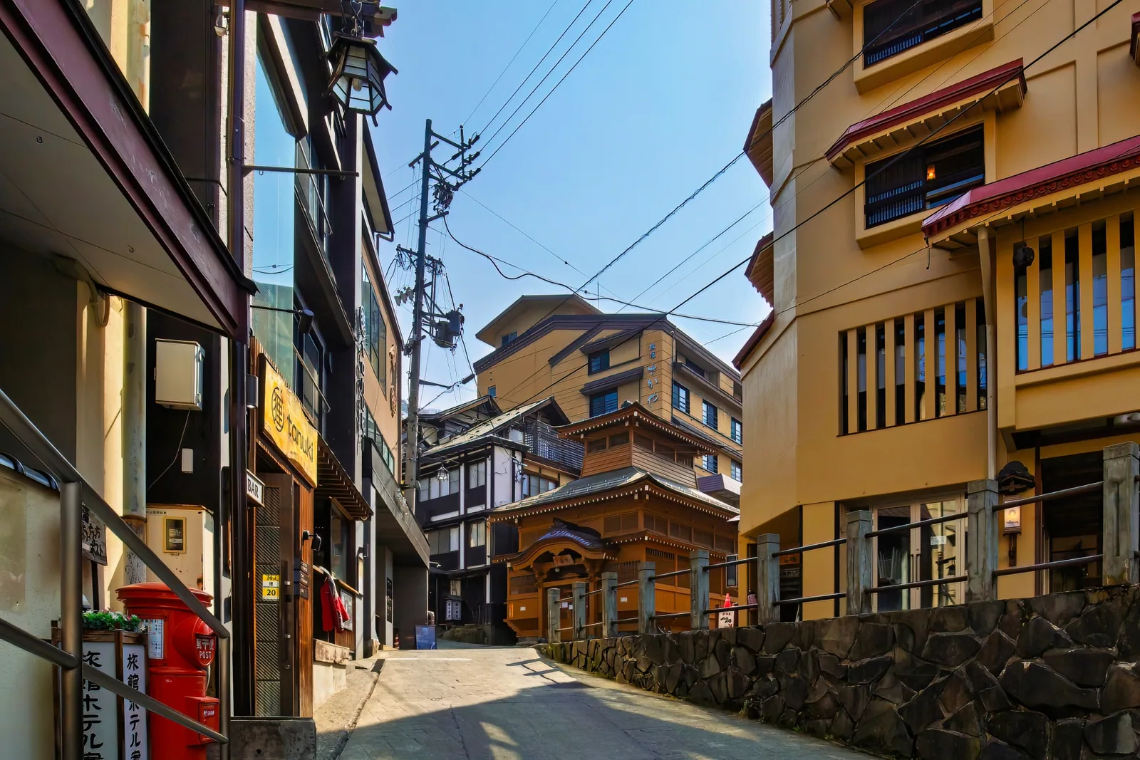野沢温泉(長野県野沢温泉村)