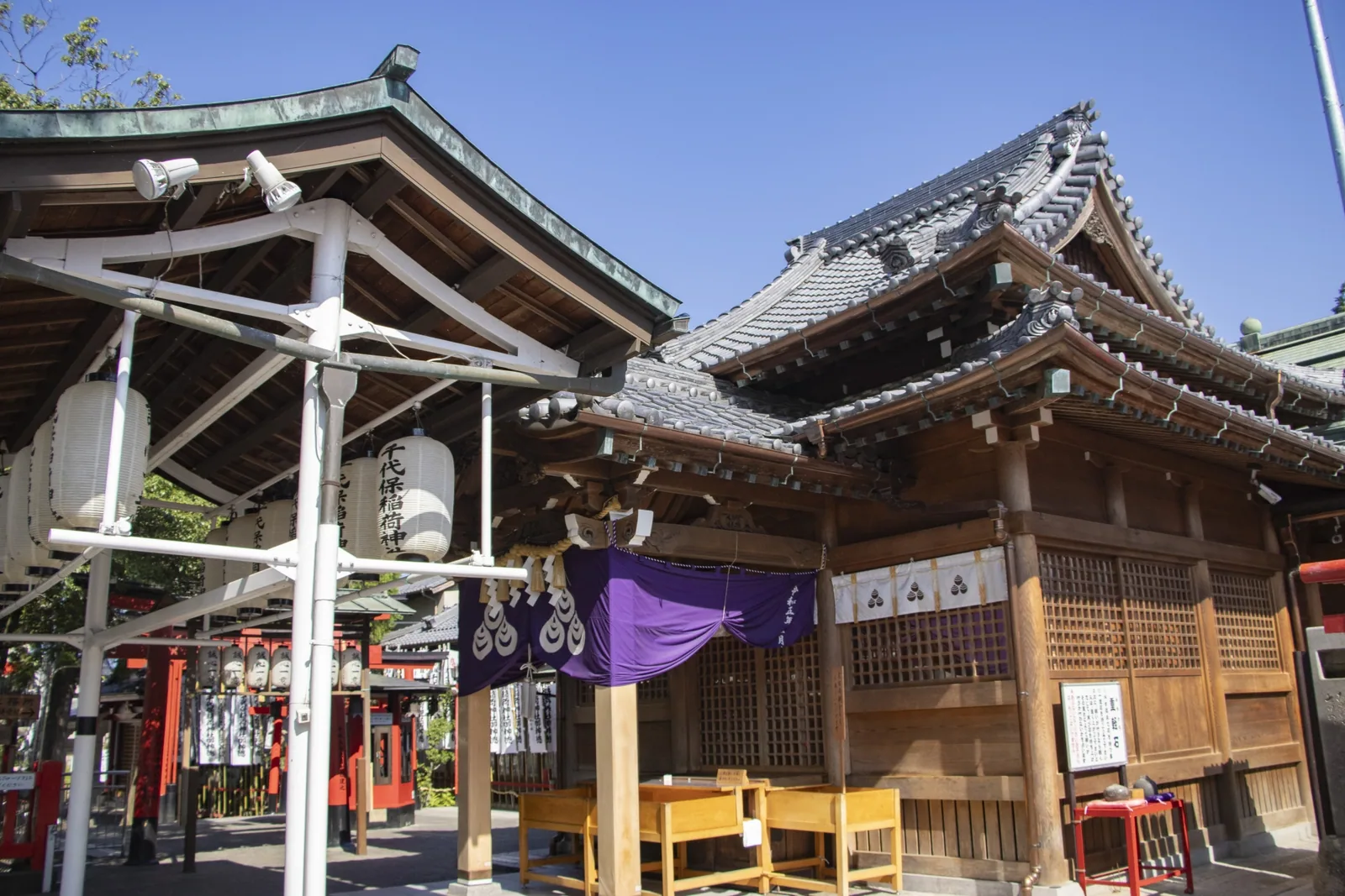 千代保稲荷神社（おちょぼさん）