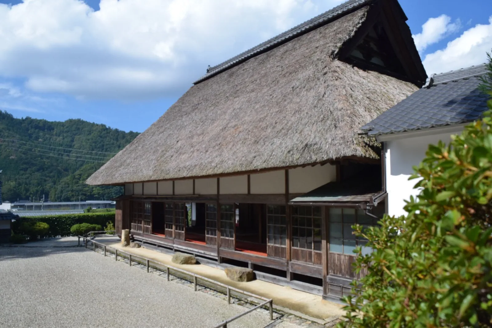 萬徳寺