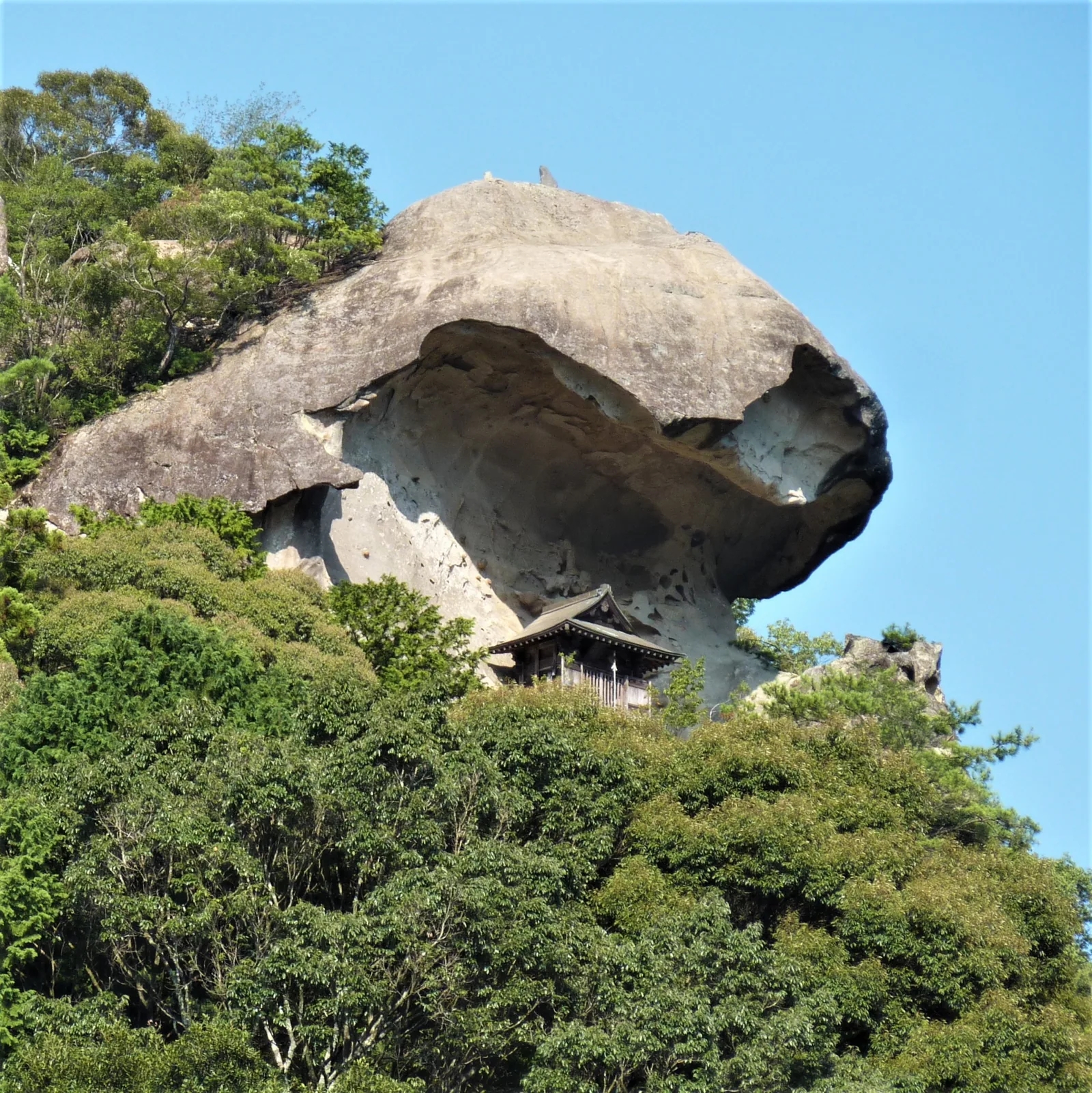 伊勢山上 飯福田寺