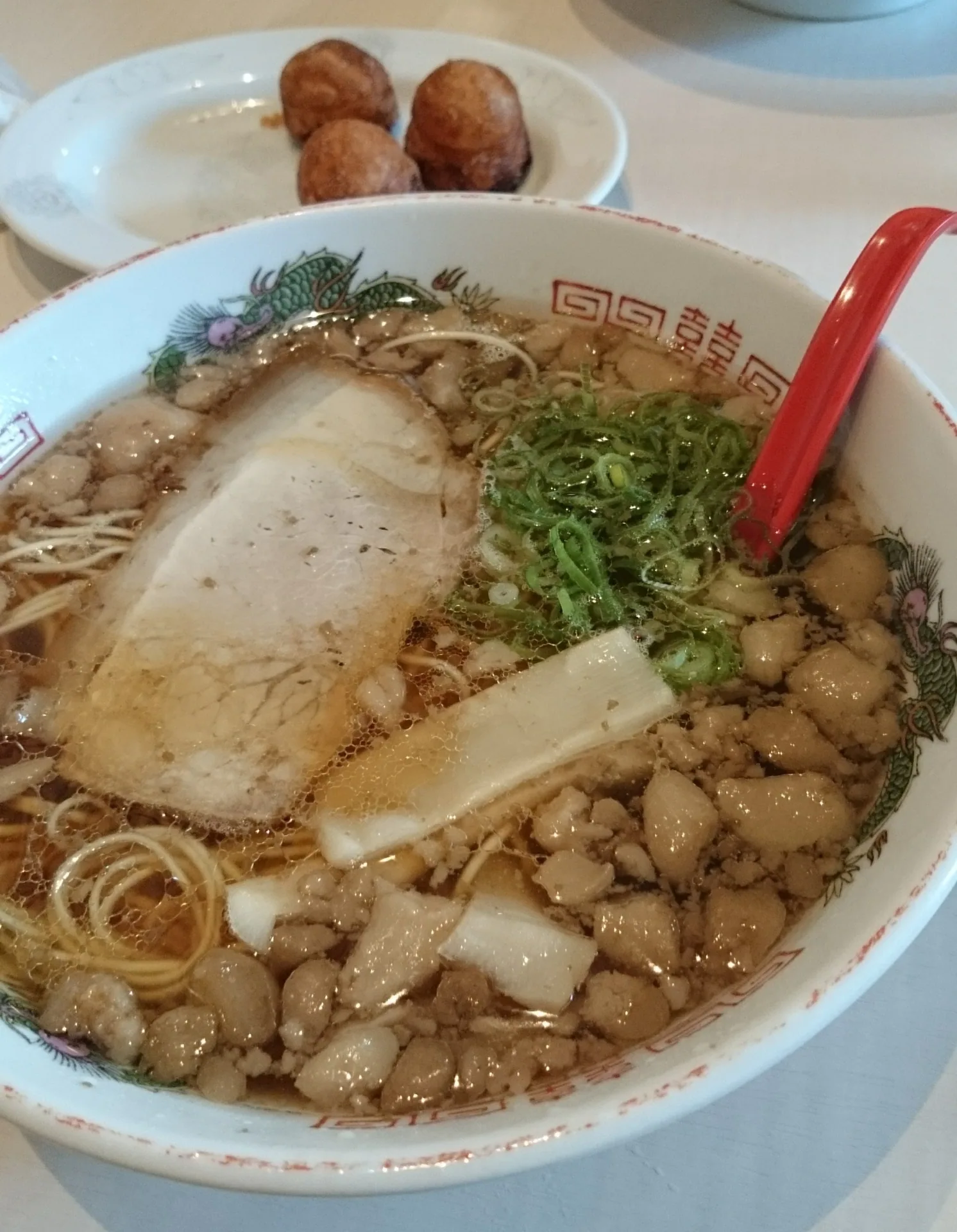 東珍康