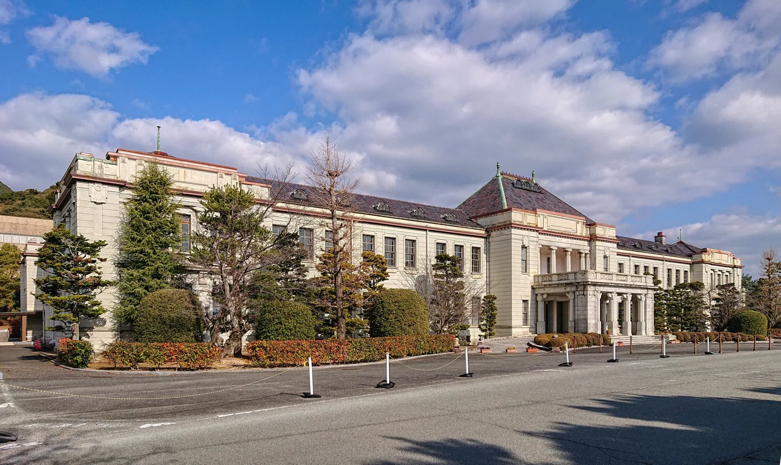 山口県政資料館