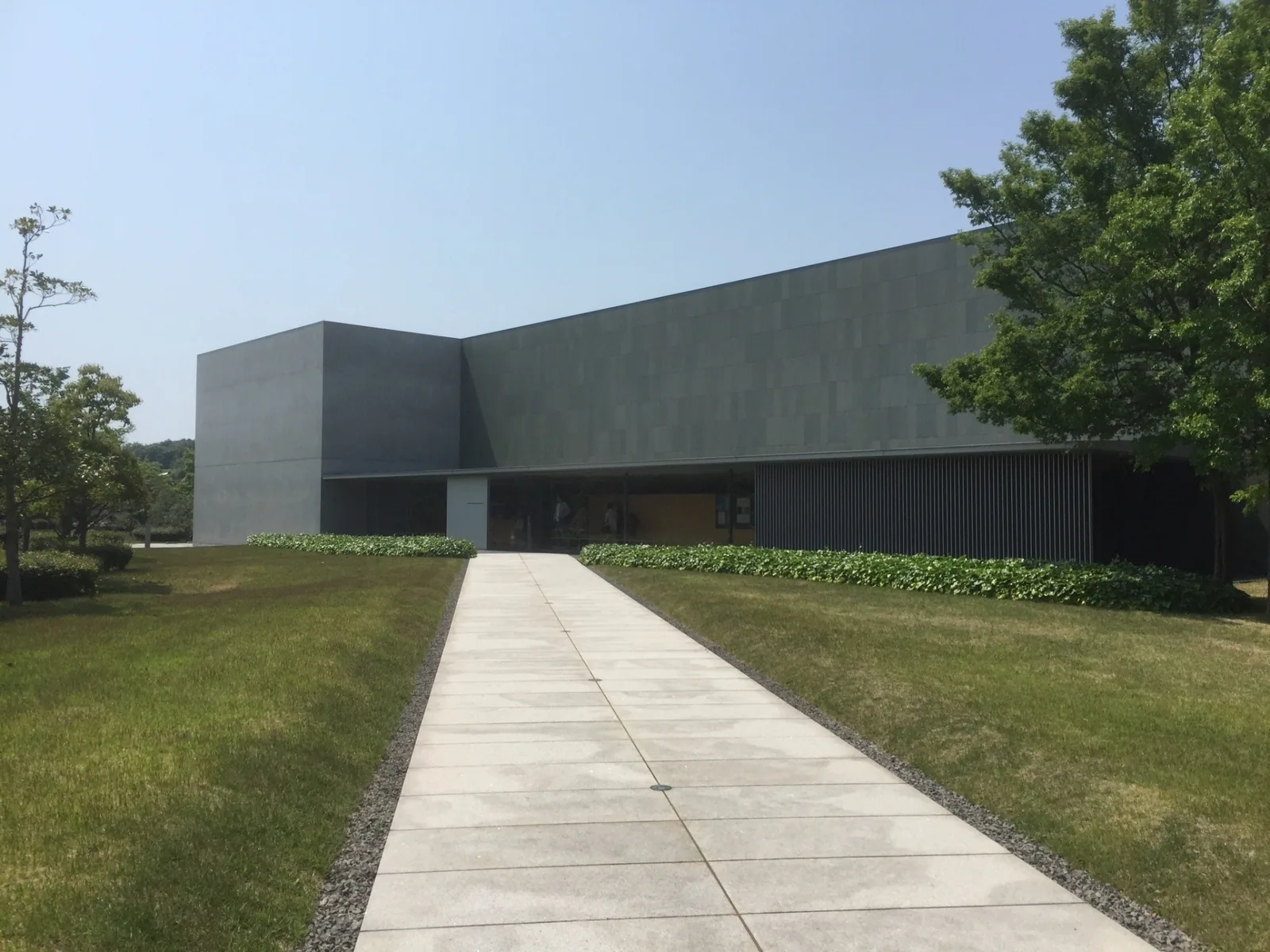 香川県立東山魁夷せとうち美術館