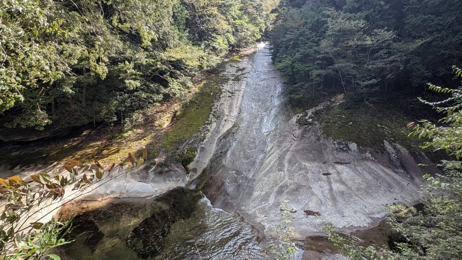雪輪の滝