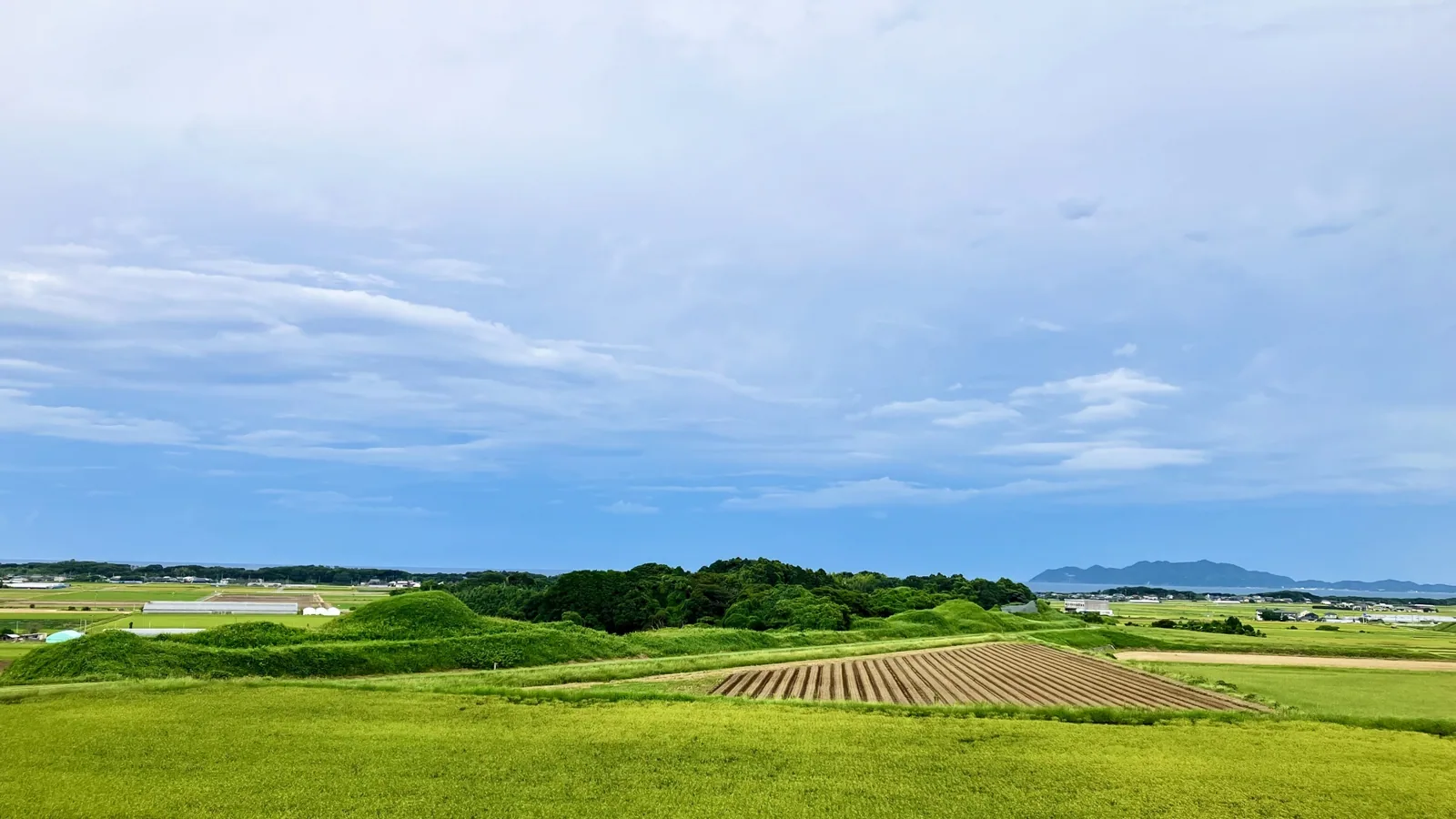新原・奴山古墳群