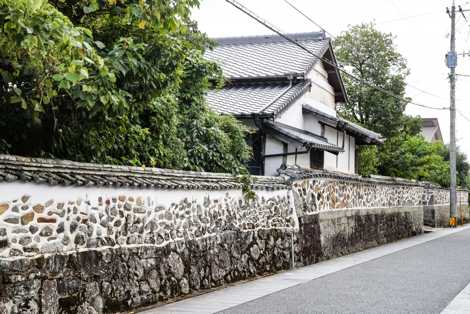 草場小路武家屋敷通り