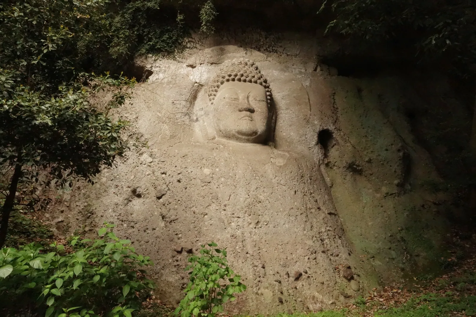 熊野磨崖仏