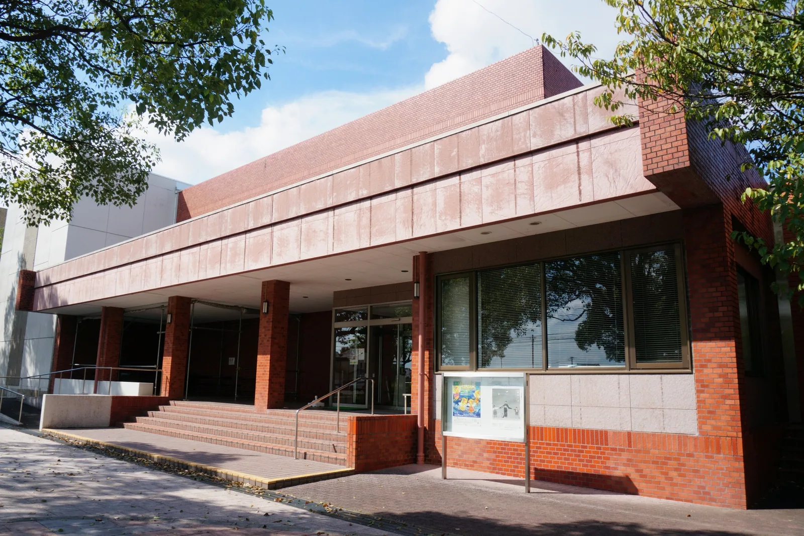 都城市立美術館
