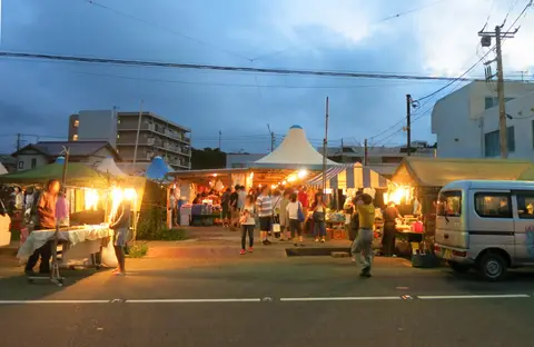 三崎朝市