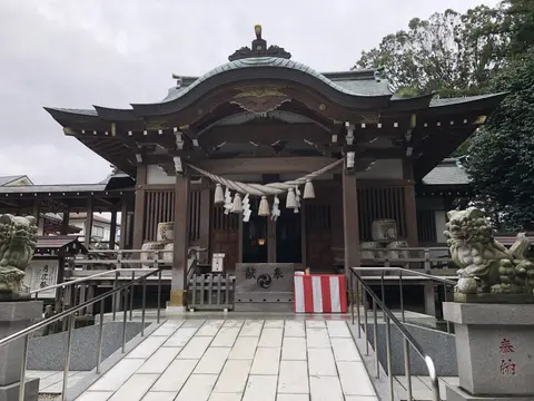 神鳥前川神社
