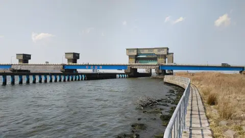 利根川河口堰