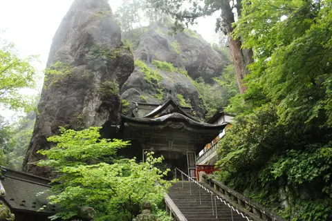 榛名神社
