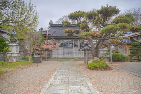法華寺