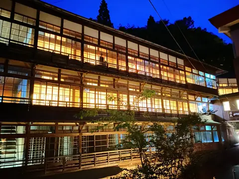 鎌先温泉