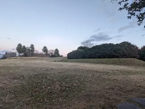 史跡雷神山古墳