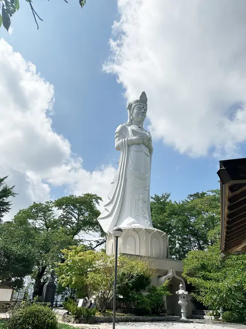 船岡平和観音