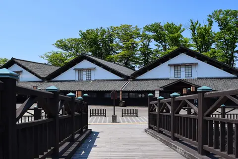 山居倉庫