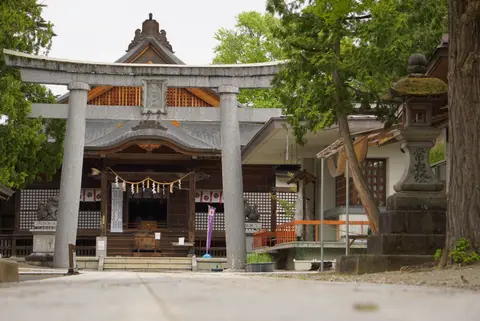 谷地八幡宮