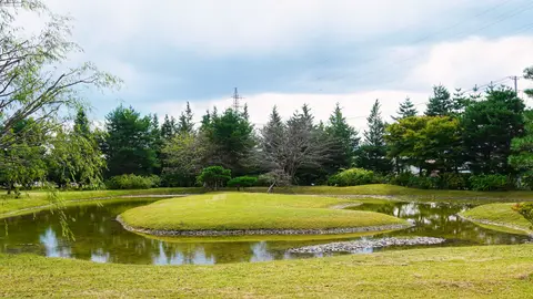 柳之御所史跡公園