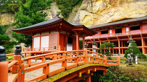 達谷西光寺