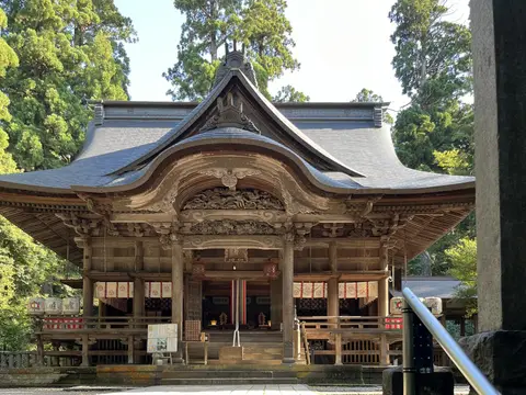 青海神社