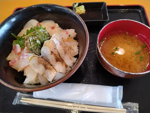 はまだお魚市場