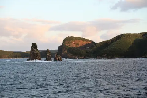 三郎岩
