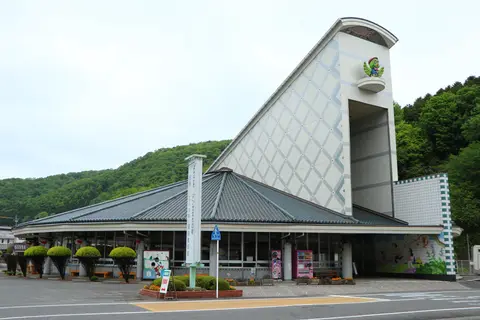 吉備川上ふれあい漫画美術館
