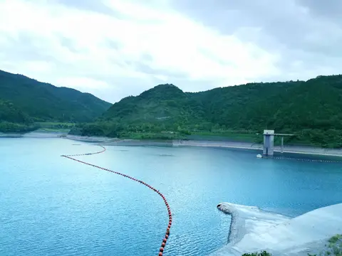 米泉湖