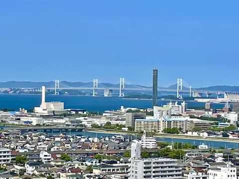 ゴールドタワー