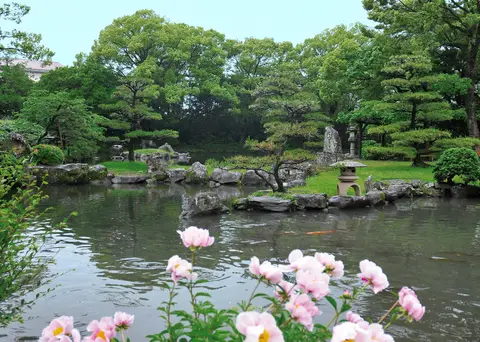 名勝 天赦園