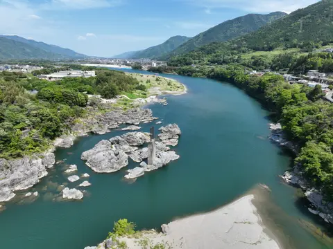 美濃田の淵