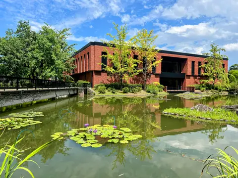 久留米市美術館