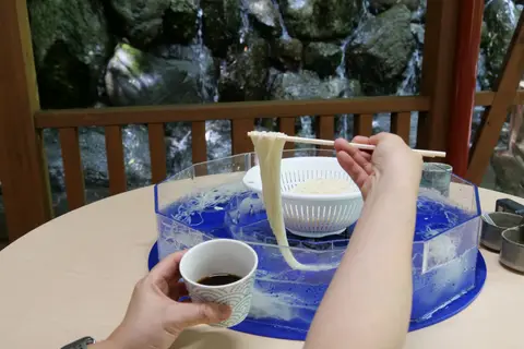 調音の滝公園