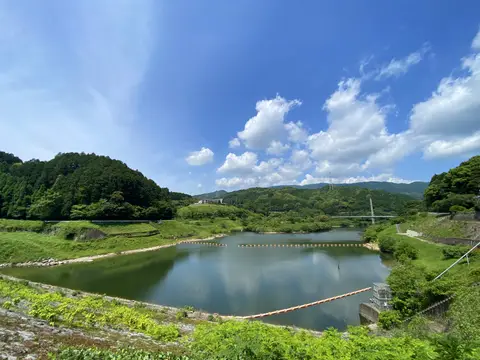 河内ダム